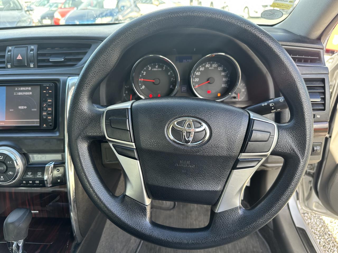 2012 Toyota MARKX