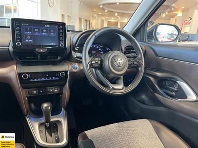 2020 Toyota YARIS CROSS - Thumbnail