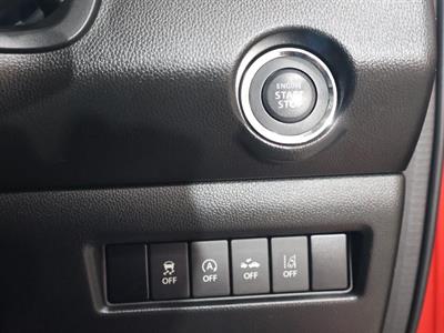 2017 Suzuki Swift - Thumbnail
