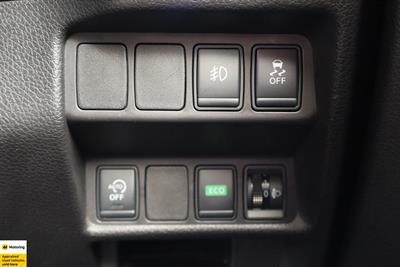 2015 Nissan X-Trail - Thumbnail