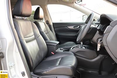 2015 Nissan X-Trail - Thumbnail