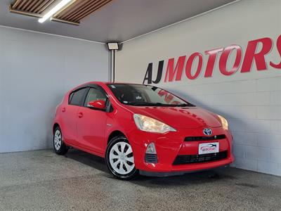 2012 Toyota Aqua - Thumbnail