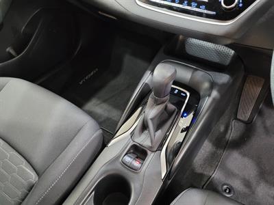 2021 Toyota Corolla - Thumbnail