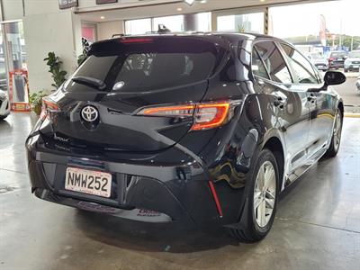 2021 Toyota Corolla - Thumbnail