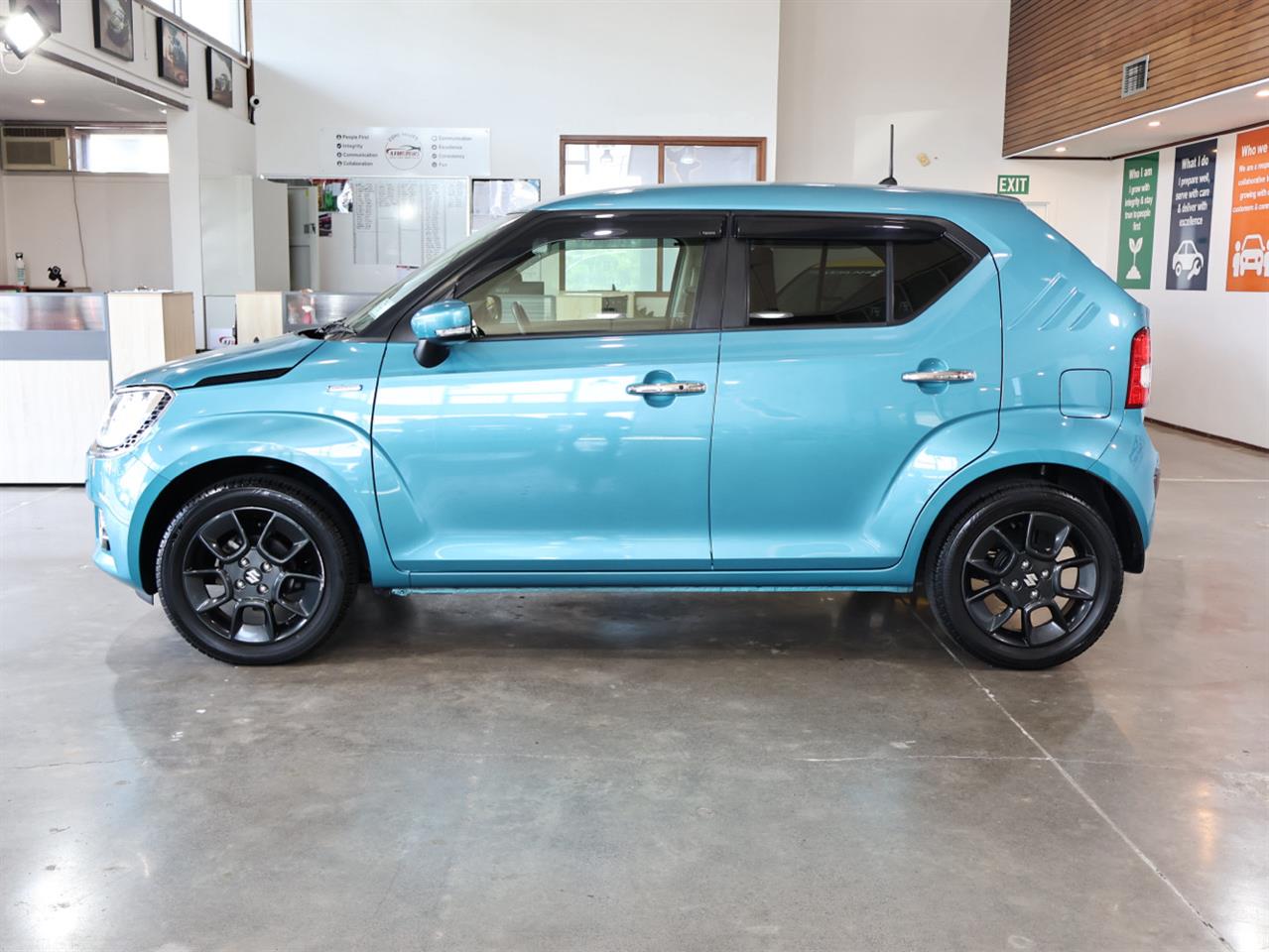 2017 Suzuki Ignis