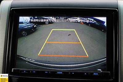 2012 Toyota Vellfire - Thumbnail
