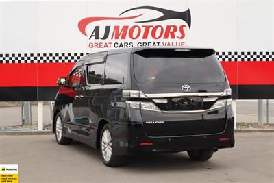 2012 Toyota Vellfire - Thumbnail