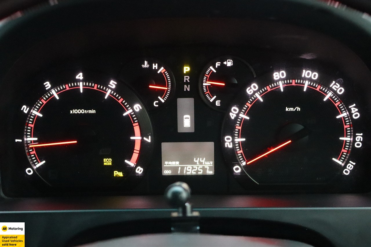 2012 Toyota Vellfire