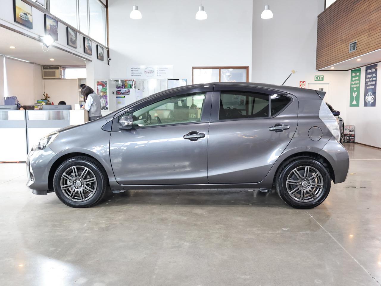 2014 Toyota Aqua