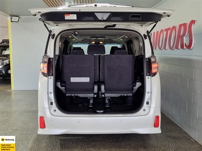 2015 Toyota Vellfire - Thumbnail