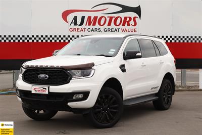 2022 Ford Everest - Thumbnail