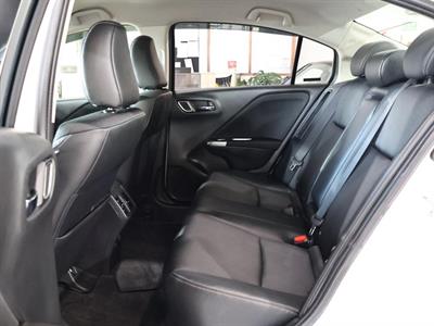 2015 Honda GRACE - Thumbnail