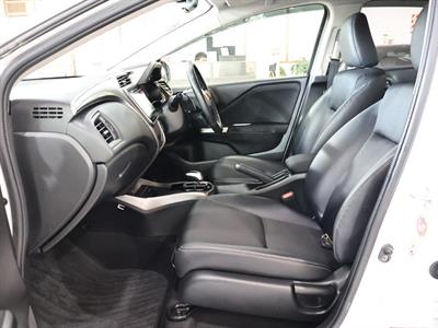 2015 Honda GRACE - Thumbnail