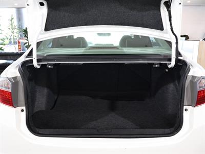 2015 Honda GRACE - Thumbnail