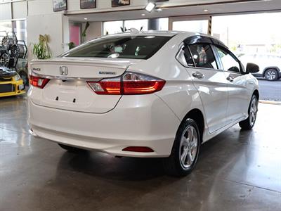 2015 Honda GRACE - Thumbnail