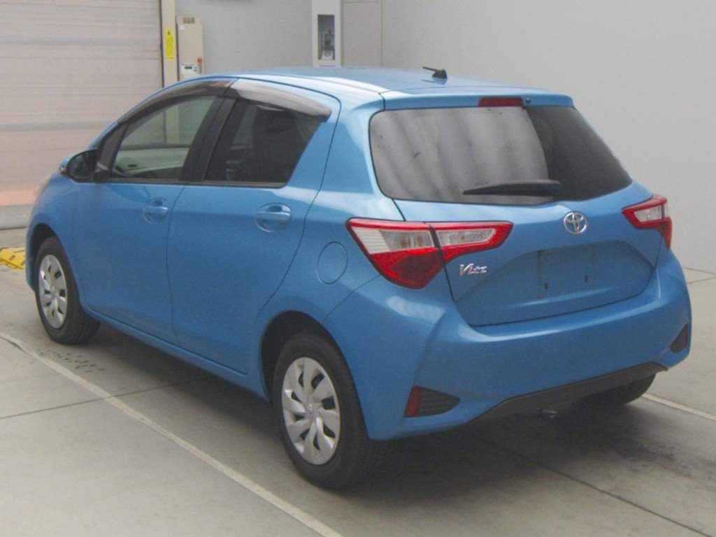 2017 Toyota Vitz