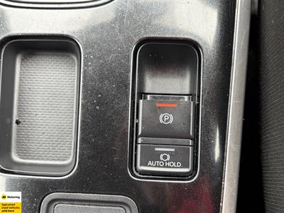 2021 Mitsubishi Outlander - Thumbnail