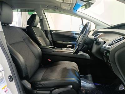 2015 Honda Jade - Thumbnail