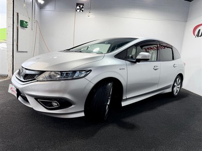 2016 Honda Jade - Thumbnail