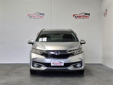 2015 Honda Shuttle - Thumbnail