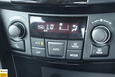 2016 Suzuki Swift - Thumbnail