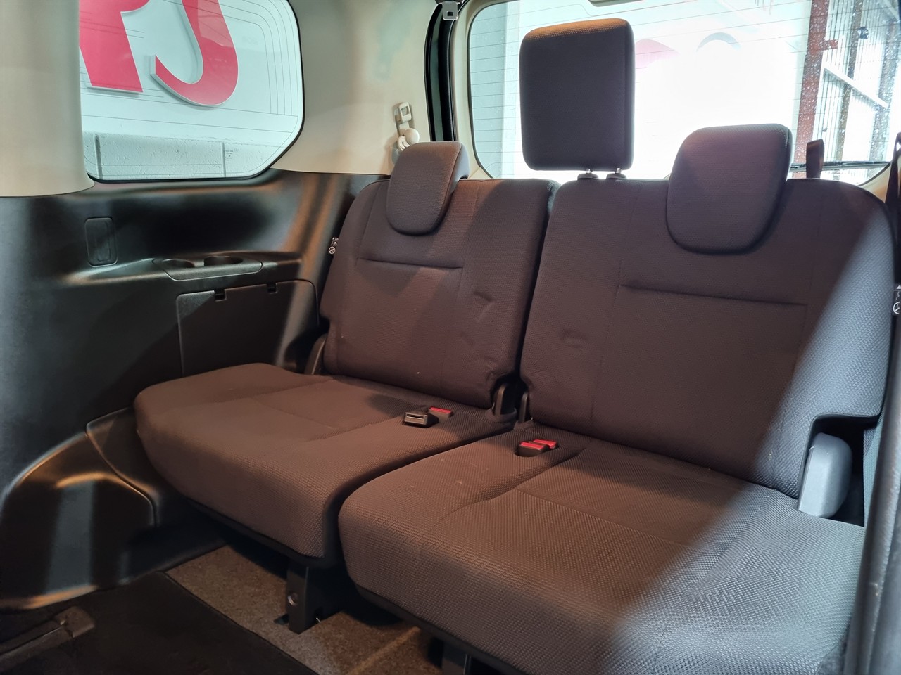 2018 Nissan Serena
