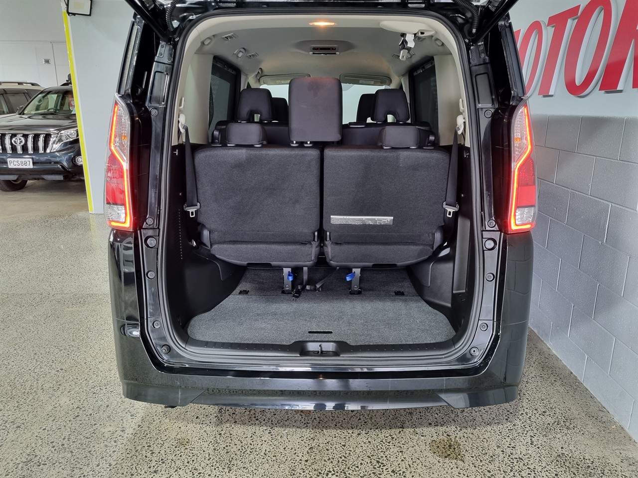 2018 Nissan Serena