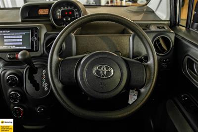 2013 Toyota Spade - Thumbnail