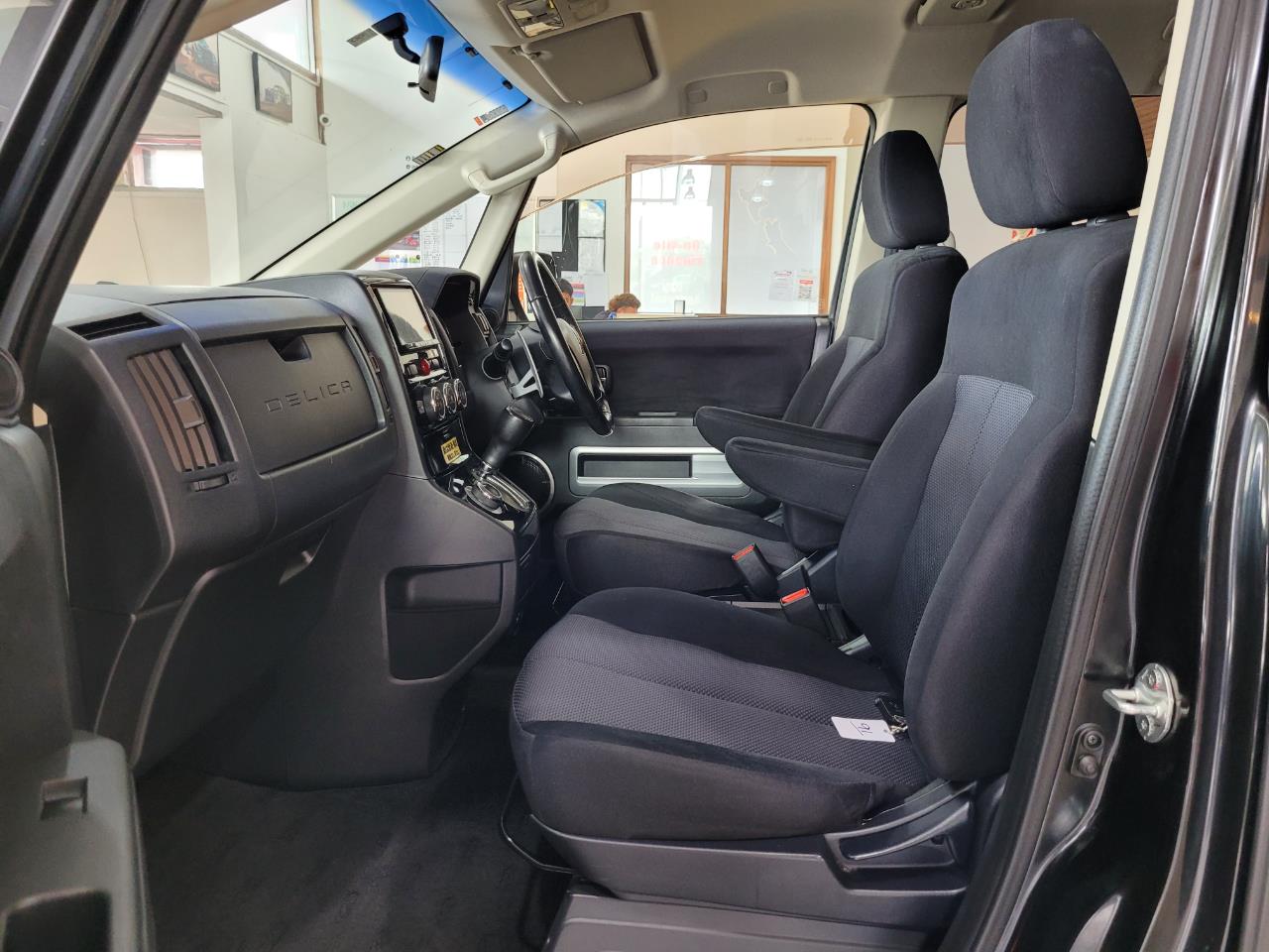 2012 Mitsubishi Delica