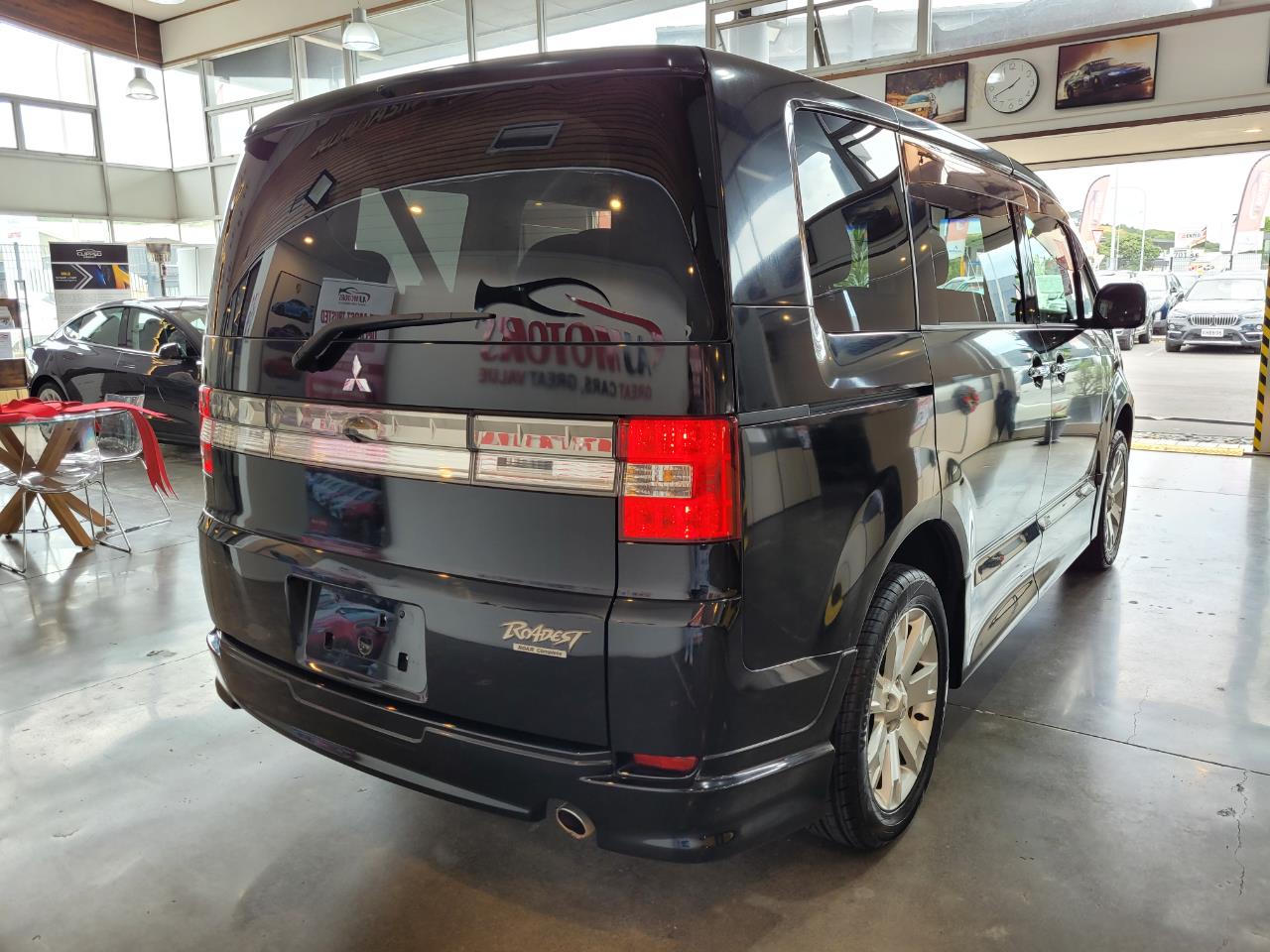 2012 Mitsubishi Delica