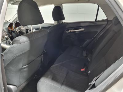 2008 Toyota Auris - Thumbnail
