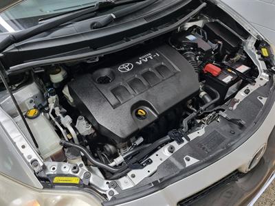 2008 Toyota Auris - Thumbnail