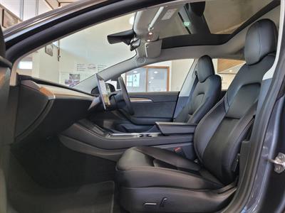 2021 Tesla Model 3 - Thumbnail