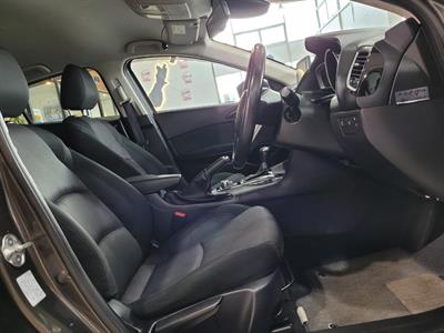 2015 Mazda Axela - Thumbnail