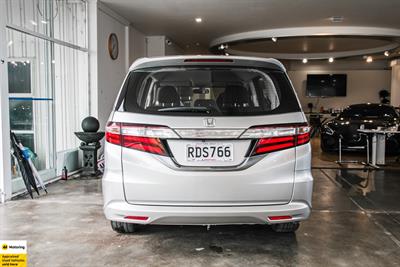 2017 Honda Odyssey - Thumbnail