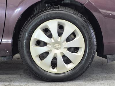 2014 Toyota Aqua - Thumbnail