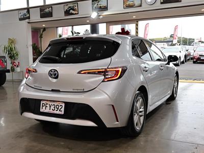 2022 Toyota Corolla - Thumbnail