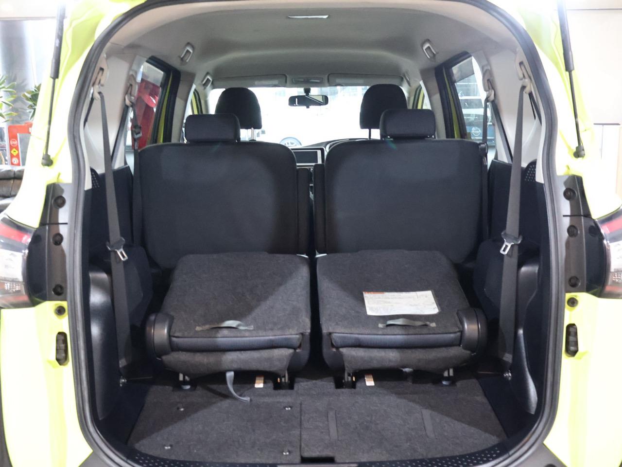 2015 Toyota Sienta