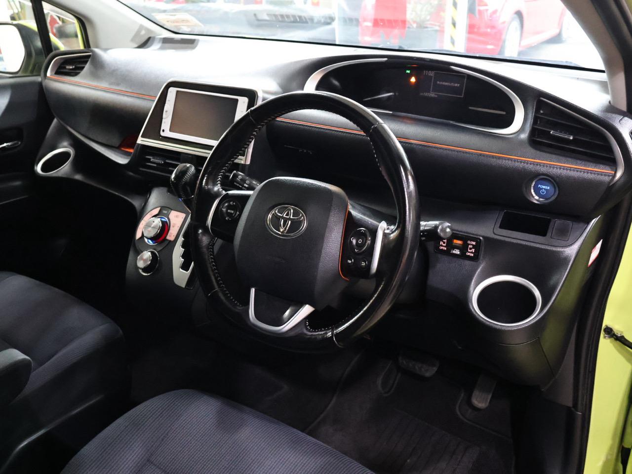 2015 Toyota Sienta