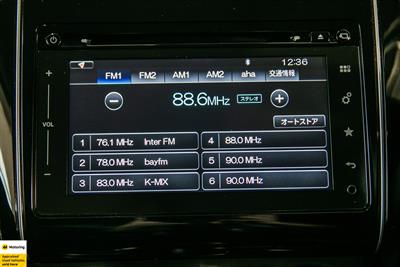 2017 Suzuki Swift - Thumbnail