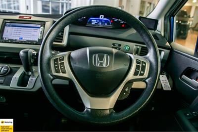 2014 Honda Freed - Thumbnail