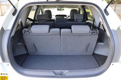 2012 Toyota Prius - Thumbnail