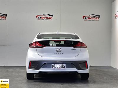 2022 Hyundai IONIQ - Thumbnail