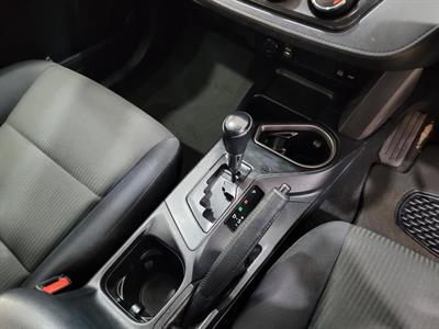 2017 Toyota RAV4 - Thumbnail