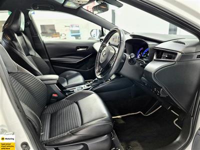 2020 Toyota Corolla - Thumbnail