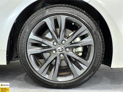 2020 Toyota Corolla - Thumbnail