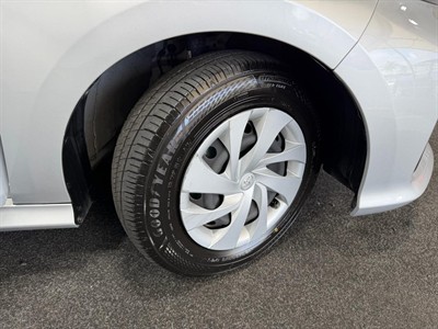 2021 Toyota Yaris - Thumbnail
