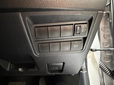 2021 Toyota Yaris - Thumbnail