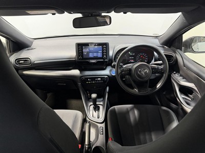 2021 Toyota Yaris - Thumbnail