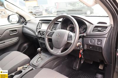 2020 Mitsubishi Triton - Thumbnail